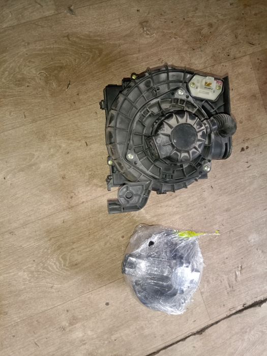 Продается вентилятор салона Спарк  и Нексия 3 в рабочим состояние