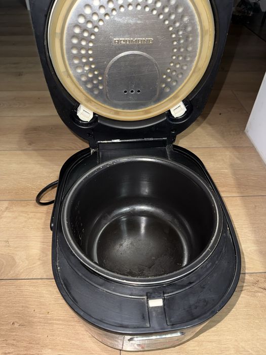 Мультиварка Redmond RMC-250 MasterChef