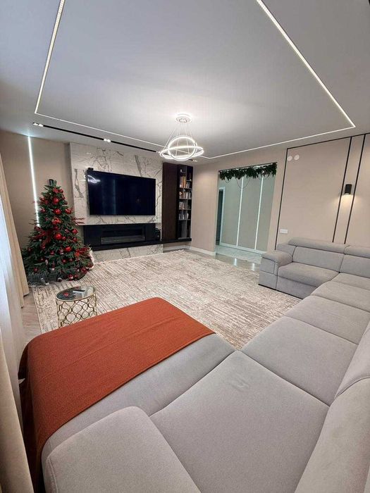 Продам 3- комн квартиру в районе ДБ Северный