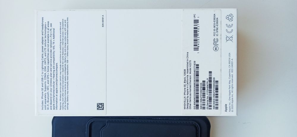 Айфон се +айрподс 2