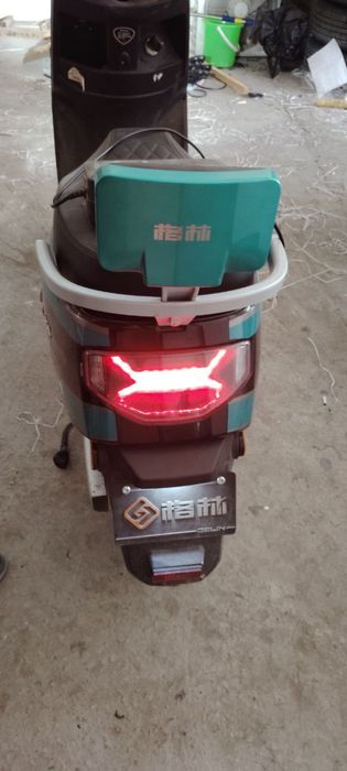 Электро скутер в отличном состоянии продается