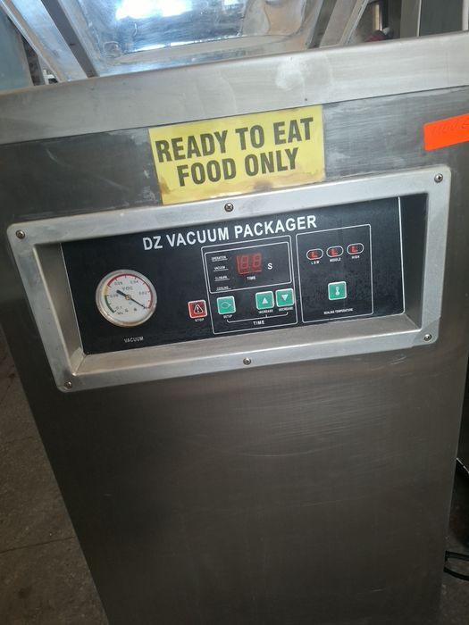 Вакуум машина професионална