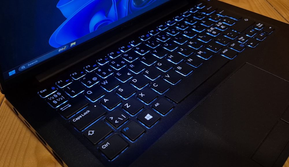 Ultrabook Dell i5 8350U 3.6GHz 8CPUs 8GB RAM NVMe 120GB