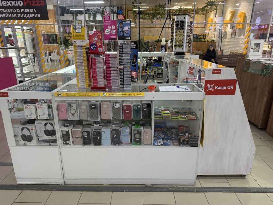 Витрина 8000 тенге