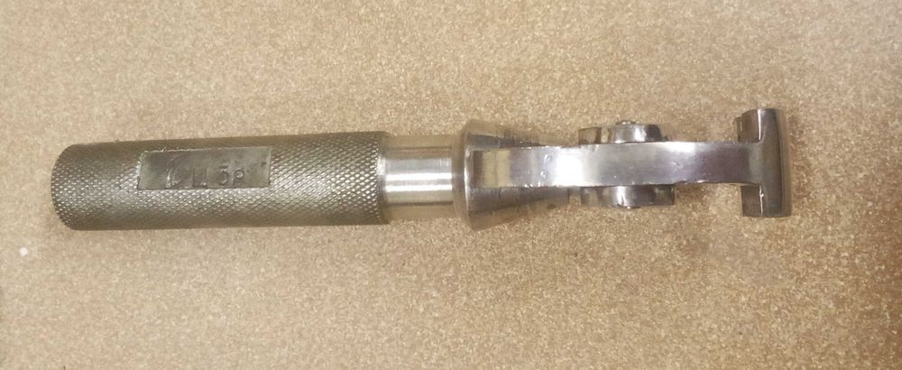 Продам! Тиски_часовые_ручные