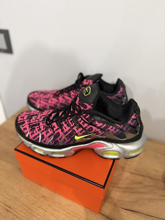 Nike TN Air Max Plus Tuned Air Hyper Pink