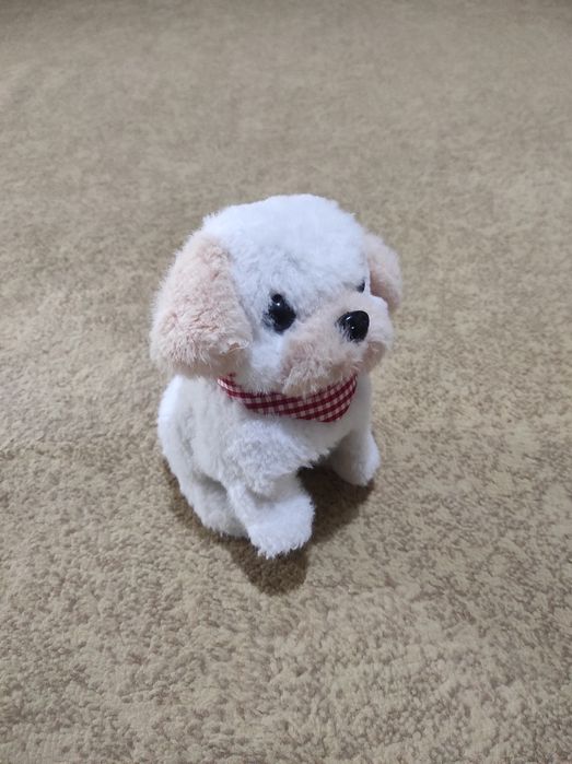 Механические собачки на батарейках.