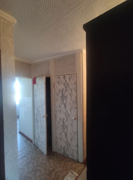 Продам квартиру за 16 микрорайон дом 9