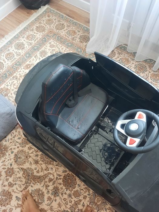 Продам Детский машинку