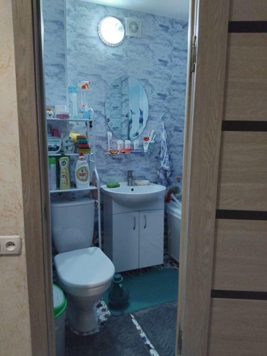 Продам 2к.кв в центре