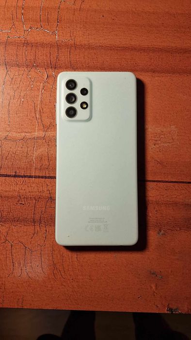 Samsung A52s 5G с 2 калъфа