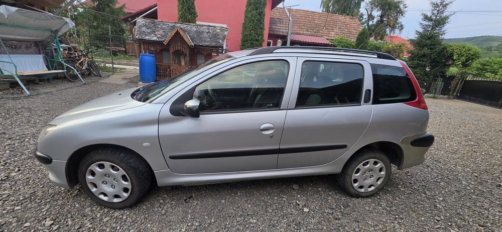 De vanzare Peugeot 206 sw