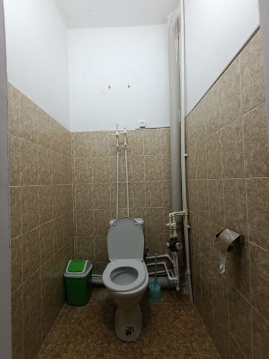 Гулистон Поворот олдида 1² хонали  квартира сотилади