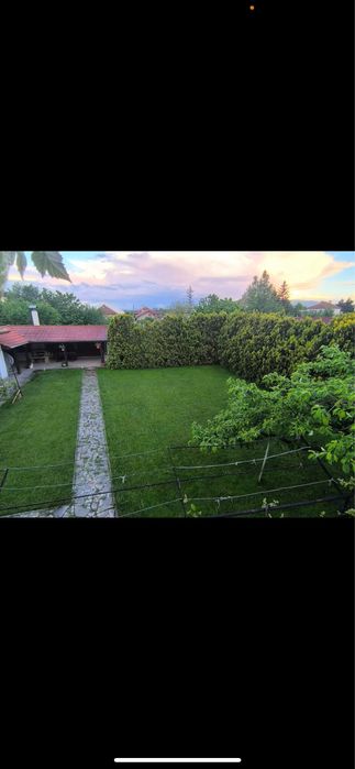 Просторна къща под наем в Костинброд