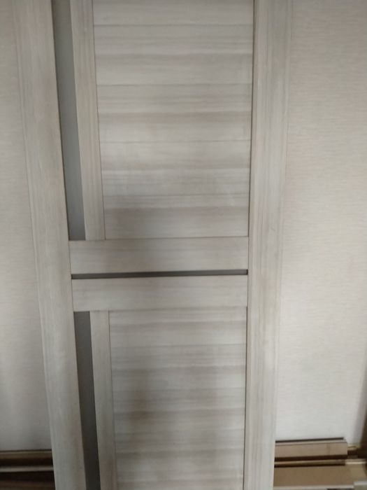 Продам дверь межкомнатный