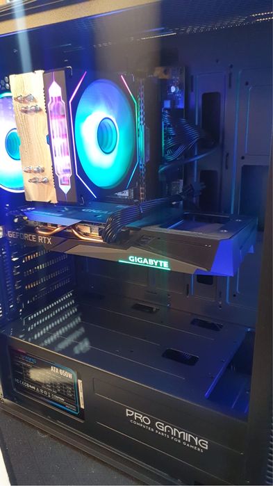 Vand pc de gaming