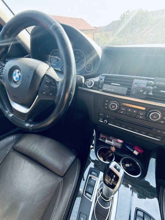 Bmw x3  usor avariat