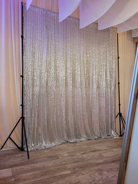 Decor Oglinda Magica - background