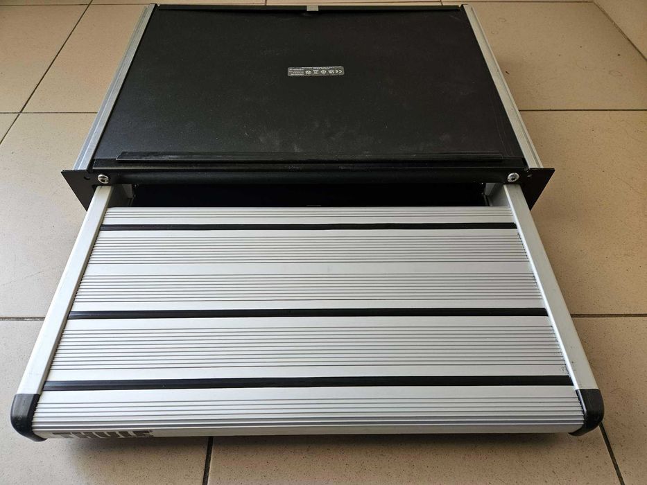 Retractabilă THULE camper 400 manual treapta rulota