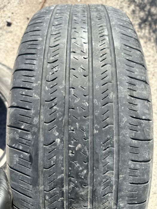 Шины 235/65R18 (3шт)