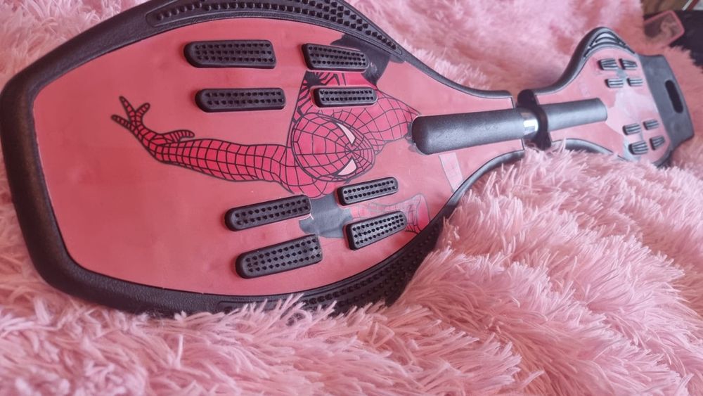 Двухколесный скейтборд