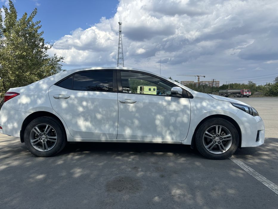 Продам тойота королла 2014 года