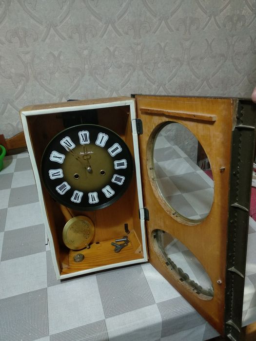 Часы Янтарь механические