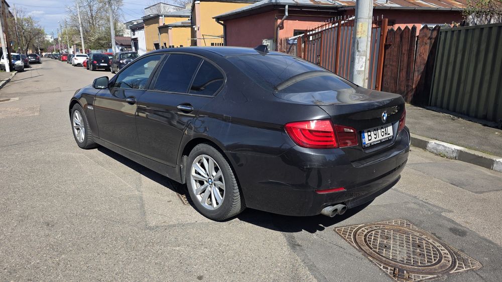 BMW 5 Series 2010 — imagine 4
