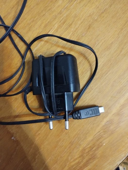 Incarcatoare Nokia si microUSB