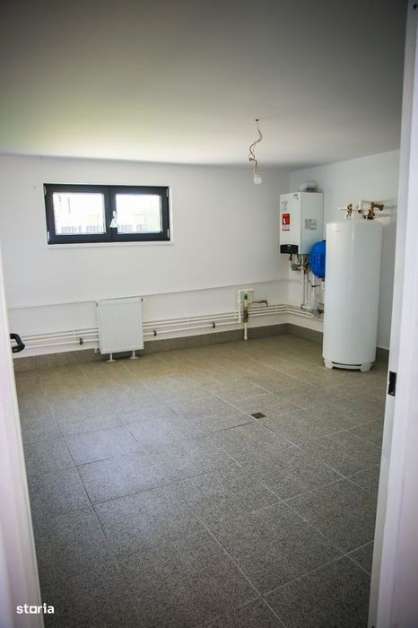 Direct Proprietar | Vilă 384 Mp | 6 Camere | Garaj | Teren 680 Mp