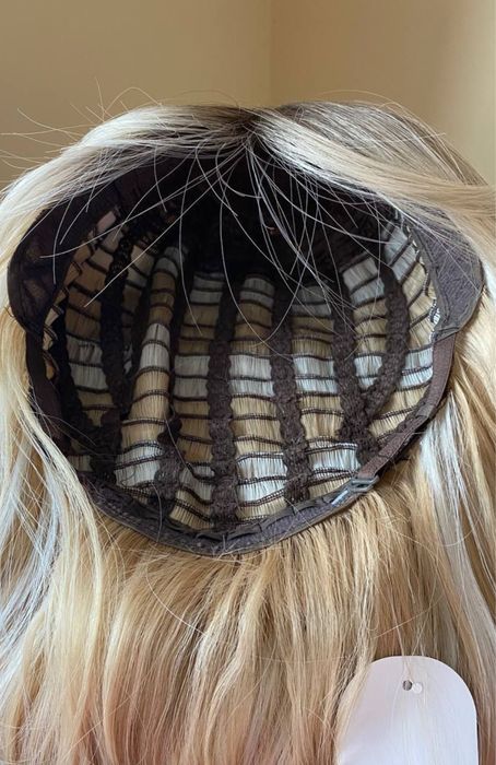 Парик с челкой новый