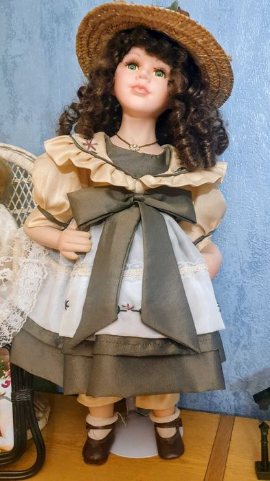 Порцеланова кукла коледна промоция