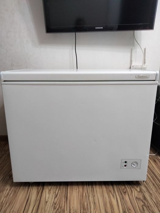Моразильник бирюса 240 л