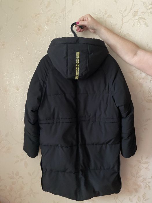 Продам пуховик подростковый на девочку