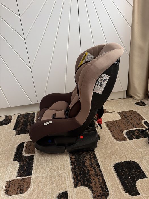 Продам автокресло детское