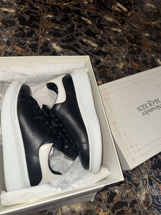 Adidasi Alexander Mcqueen
