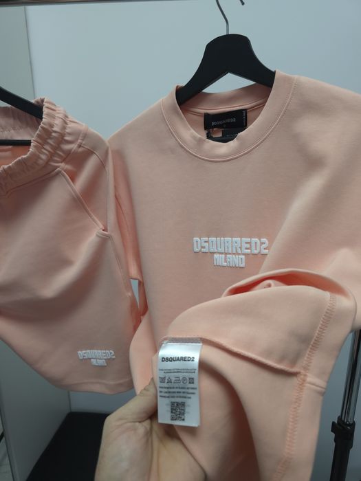 Compleu premium de vară DSQUARED2  / Essentials  / syna