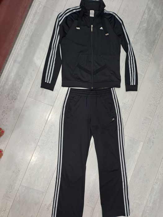 Спортен комплект/анцунг ADIDAS -(M) оргинален