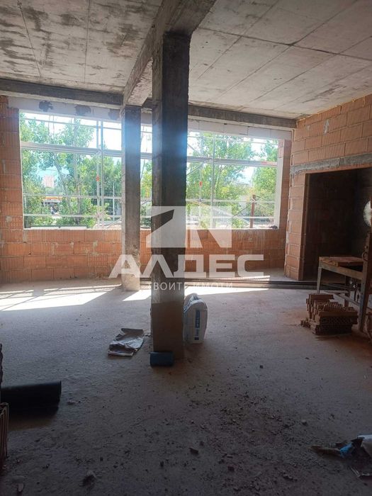 Продава се Офис в София, Банишора - 265 кв.м за 1206 €/кв.м - Снимка #2