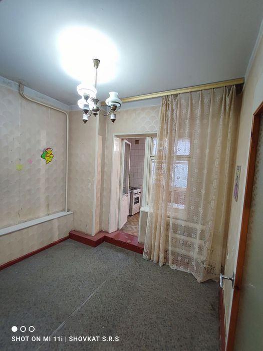 Без маклеров Своя 2 комнатная Кушбеги 5 дом около Хавас с балконом 2-7