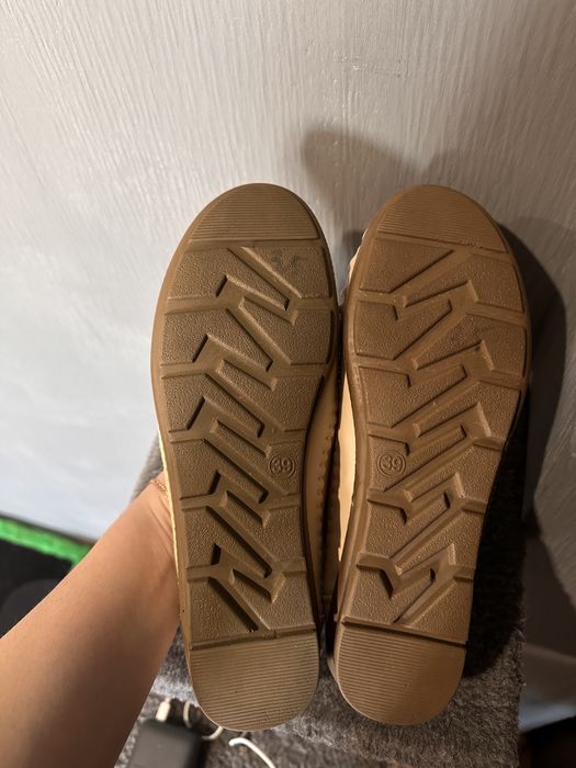 Мокасины бежевые женские