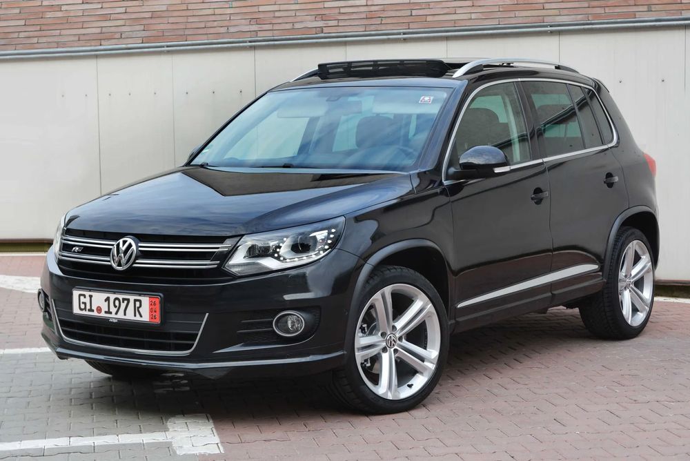 Volkswagen Tiguan RLine 4 Motion  2.0 177 Cp 4X4 / Panoramic / BiXenon