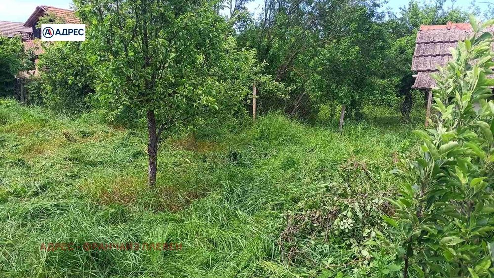 Къща в Ловеч, област-гр.Угърчин площ 61 цена 14900