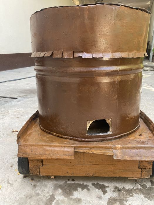 Тандир холати зор яхши холда тагига аравача урнатилган