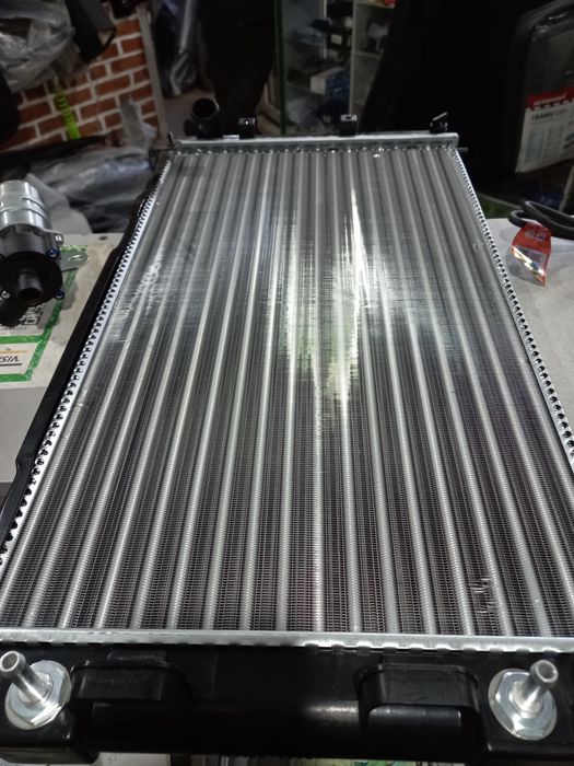 Радиатор гранта, калина автомат