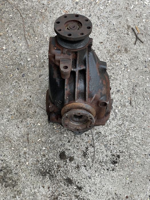 Diferential BMW E46 320ci 320i 318i 316i - Raport 3.38 Carcasa Mica