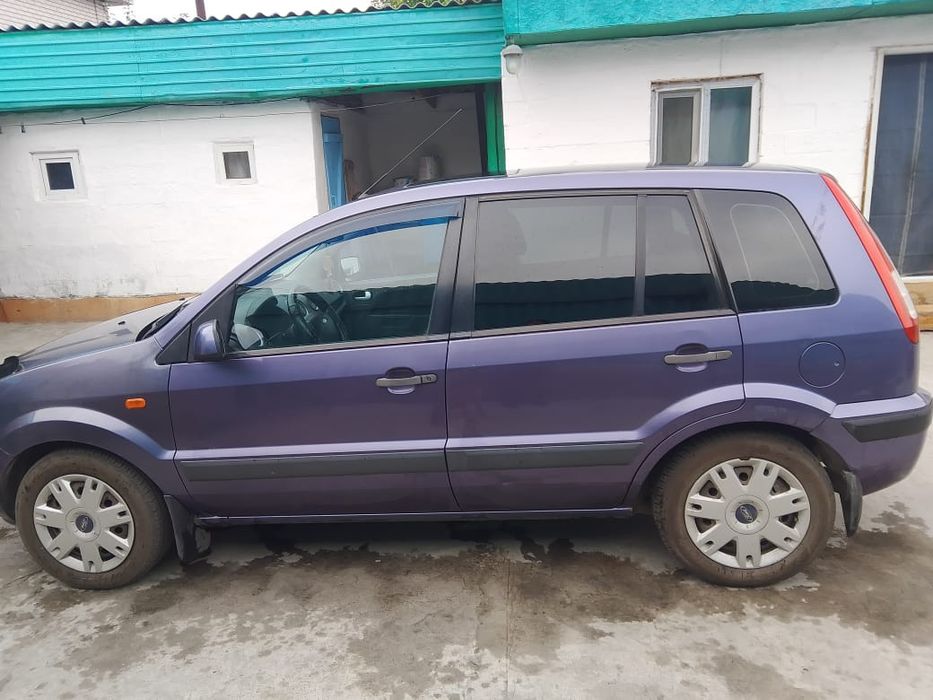 Продам форд 2007