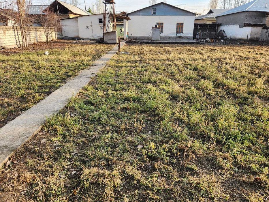 Продаётся дом с большим участком рядом с парком «Янги Узбекистан»