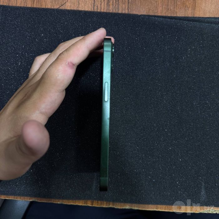 Iphone 13 rangi green