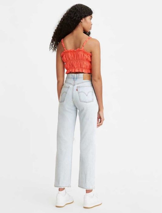 ЧИСТО НОВИ с етикет Levi’s 100% ПАМУК прави дънки, висока талия